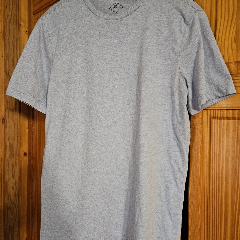 St. John's Bay Light Gray Crew Neck T-Shirt